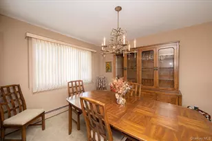 305 Kimberly Pl, West Islip, NY 11795 - Photo 22