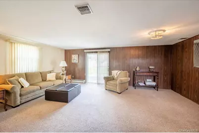 305 Kimberly Place, West Islip, NY 11795 - Photo 28