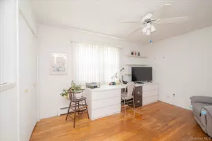 305 Kimberly Pl, West Islip, NY 11795 - Photo 6