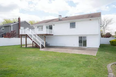 305 Kimberly Place, West Islip, NY 11795 - Photo 40