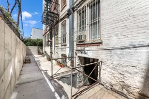 848 43rd St, Brooklyn, NY 11232 - Photo 36