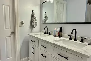 25 Pierces Rd, Newburgh, NY 12550 - Photo 14