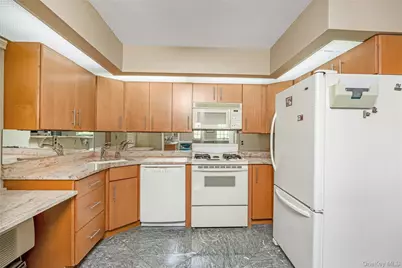 20725 Darren Drive #1804, Bayside, NY 11360 - Photo 16