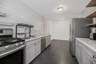 151 Burhans Ave, Yonkers, NY 10701 - Photo 4