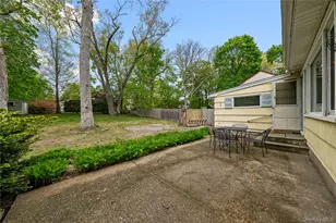 8 Birch Dr, South Huntington, NY 11746 - Photo 16