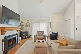 274 Maplewood Dr, South Salem, NY 10590 - Photo 6