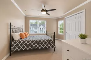 355 Old Tarrytown Rd, White Plains, NY 10603 - Photo 16