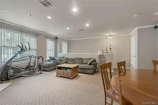 355 Old Tarrytown Rd, White Plains, NY 10603 - Photo 4
