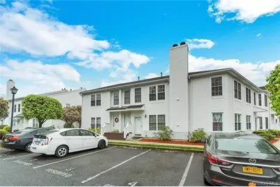 355 Old Tarrytown Road #404, White Plains, NY 10603 - Photo 18