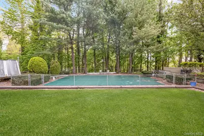 6 Green Knoll Court, Northport, NY 11768 - Photo 32