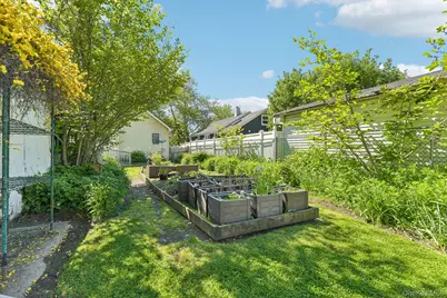 135 Winding Street, Huntington Station, NY 11746 - Photo 24