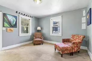 135 Winding St, Huntington Station, NY 11746 - Photo 6