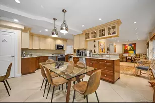 138-15 Union Tpke, Kew Gardens, NY 11367 - Photo 6