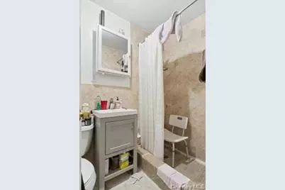 28 Saint Andrews Place #4, Brooklyn, NY 11216 - Photo 2