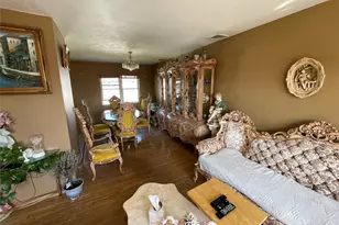 84 Surf Rd, Lindenhurst, NY 11757 - Photo 6