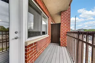 130 Post Ave, Westbury, NY 11590 - Photo 10