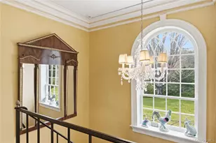 285 Piping Rock Rd, Locust Valley, NY 11560 - Photo 18