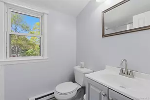 26 Woodchuck Ln, East Setauket, NY 11733 - Photo 16
