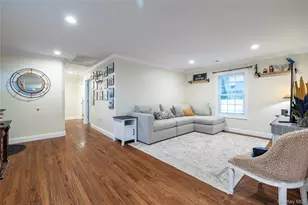 675 N Erie Ave, Lindenhurst, NY 11757 - Photo 12