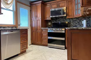 33-21 Jordan St, Flushing, NY 11358 - Photo 6