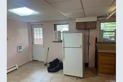 20-50 47th Street #1st Fl, Astoria, NY 11105 - Photo 2