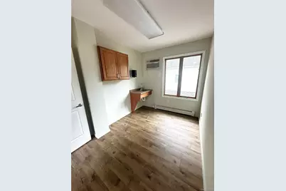 282 N Middletown Road, Pearl River, NY 10965 - Photo 8