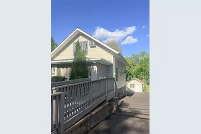 282 N Middletown Road, Pearl River, NY 10965 - Photo 4