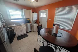 39 State St, Valley Stream, NY 11580 - Photo 2