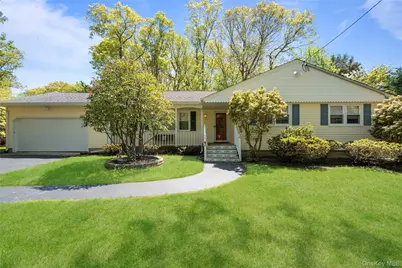 6 Canterbury Court, East Setauket, NY 11733 - Photo 1