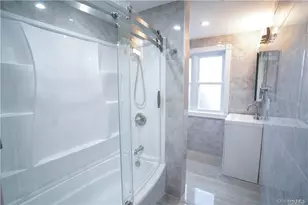 85 Franklin Ave, Lynbrook, NY 11563 - Photo 12