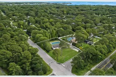 3 Jones Road, Hampton Bays, NY 11946 - Photo 18