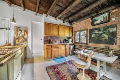 271 E 7th Street #5, New York, NY 10009 - Photo 6