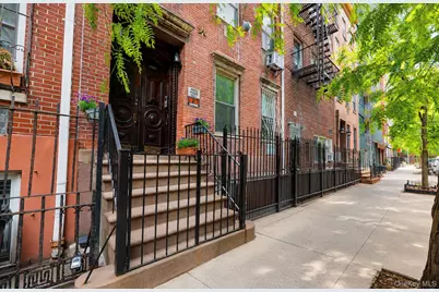 271 E 7th Street #5, New York, NY 10009 - Photo 2