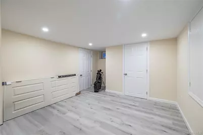 140 Baltimore Avenue, Massapequa, NY 11758 - Photo 22