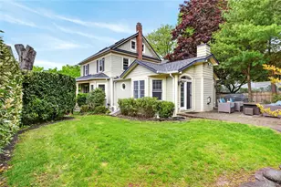 2 Van Buren St, Port Washington, NY 11050 - Photo 2
