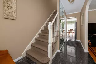 2015 Narragansett Ave, Bronx, NY 10461 - Photo 4