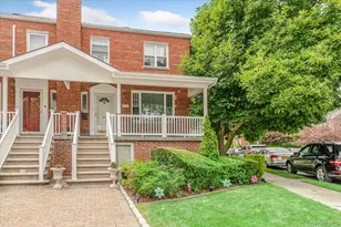 2015 Narragansett Ave, Bronx, NY 10461 - Photo 1