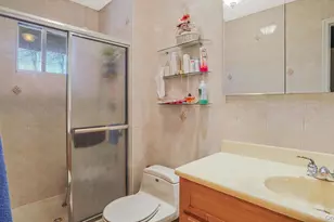 54 Evergreen St, West Babylon, NY 11704 - Photo 22