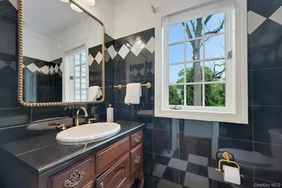 209 Glendale Road, Scarsdale, NY 10583 - Photo 16