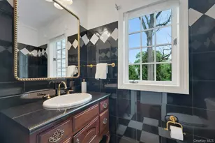 209 Glendale Rd, Scarsdale, NY 10583 - Photo 16