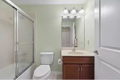 1707 Hawthorn Way, New Windsor, NY 12553 - Photo 18