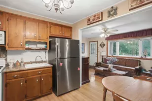 136 N Shore Dr, Wurtsboro, NY 12790 - Photo 14