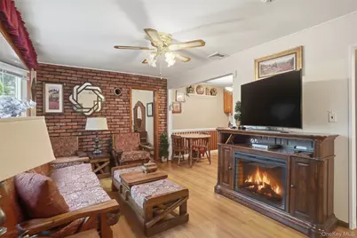 136 N Shore Drive, Wurtsboro, NY 12790 - Photo 8