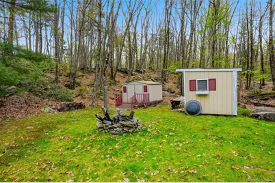 136 N Shore Drive, Wurtsboro, NY 12790 - Photo 30