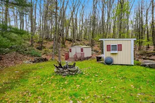136 N Shore Dr, Wurtsboro, NY 12790 - Photo 30