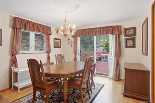 136 N Shore Dr, Wurtsboro, NY 12790 - Photo 16