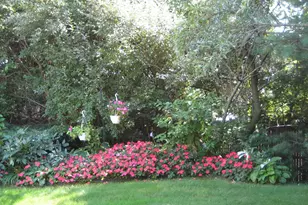 40 Town House Dr, Massapequa Park, NY 11762 - Photo 12