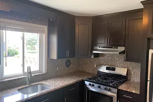 348 Dawson Ln, Jericho, NY 11753 - Photo 6