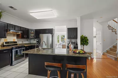 36 Scofield Court, Peekskill, NY 10566 - Photo 14