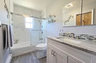 76 Webster Ave, Ronkonkoma, NY 11779 - Photo 14